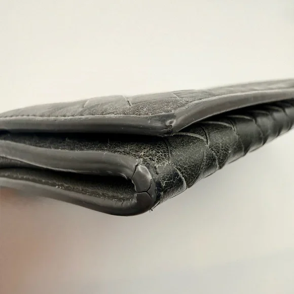 Bottega Veneta Black Long Fold-Over Wallet - Picture 6 of 12